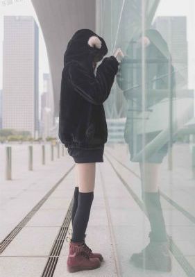 欧美的经济危机_高清完整无删减高清视频播放