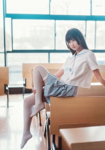 欧美棕口红_HD高清在线
