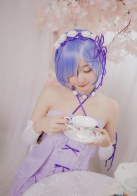 欧美品牌羽绒服图片_高清版日韩电影在线